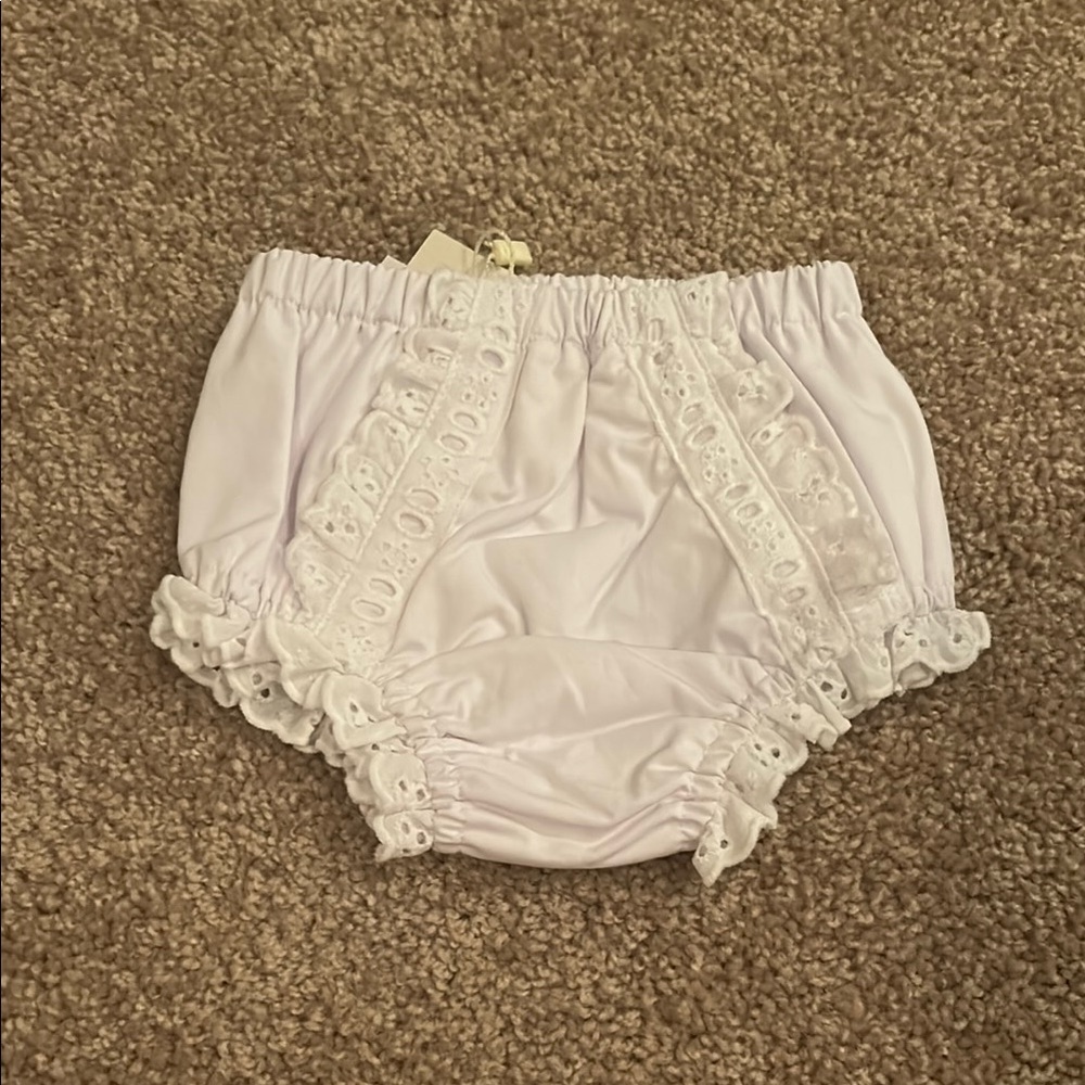 The Beaufort Bonnet Company White Lace Trim Baby Bloomers